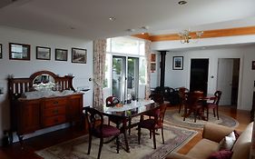 Walton House